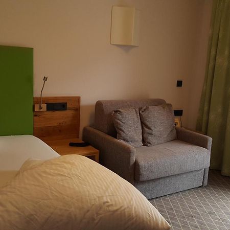 Hotel Mozart Landeck Ngoại thất bức ảnh