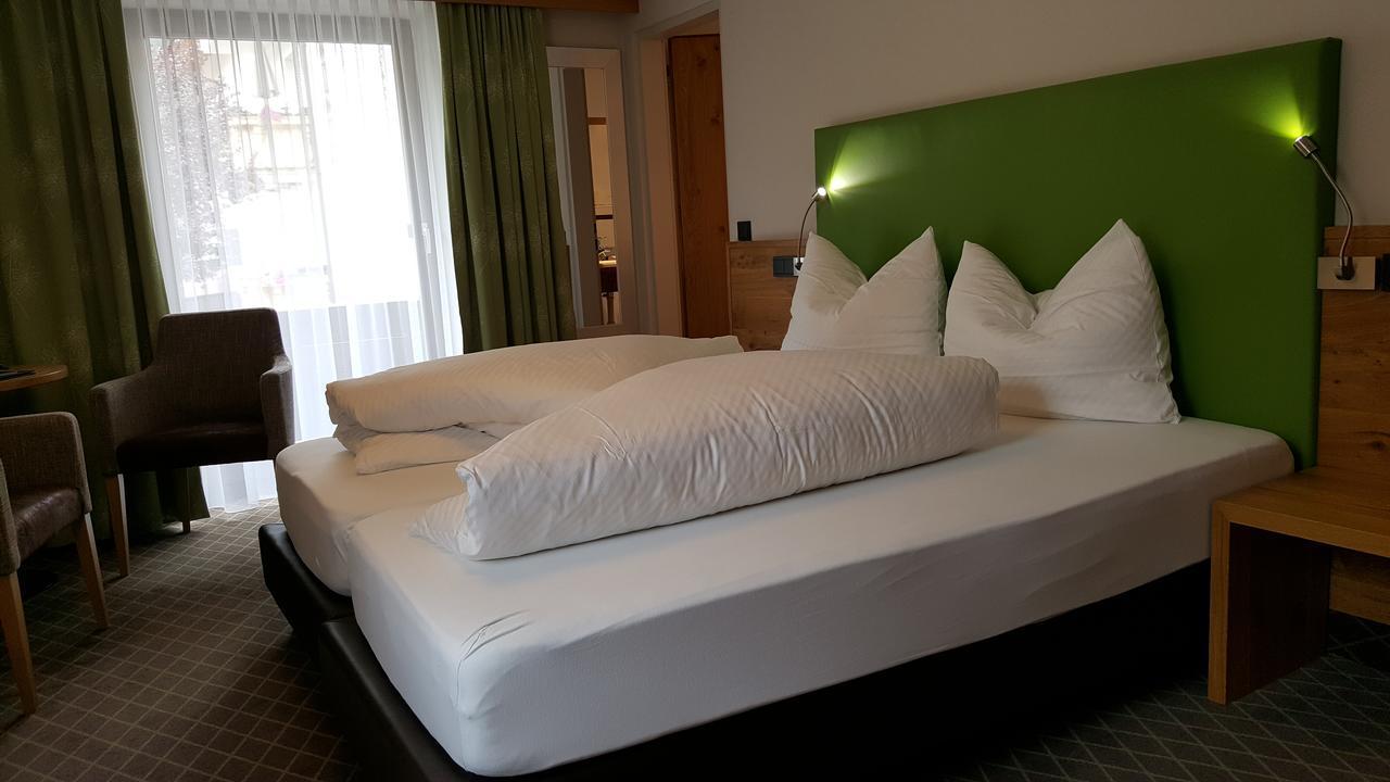 Hotel Mozart Landeck Ngoại thất bức ảnh