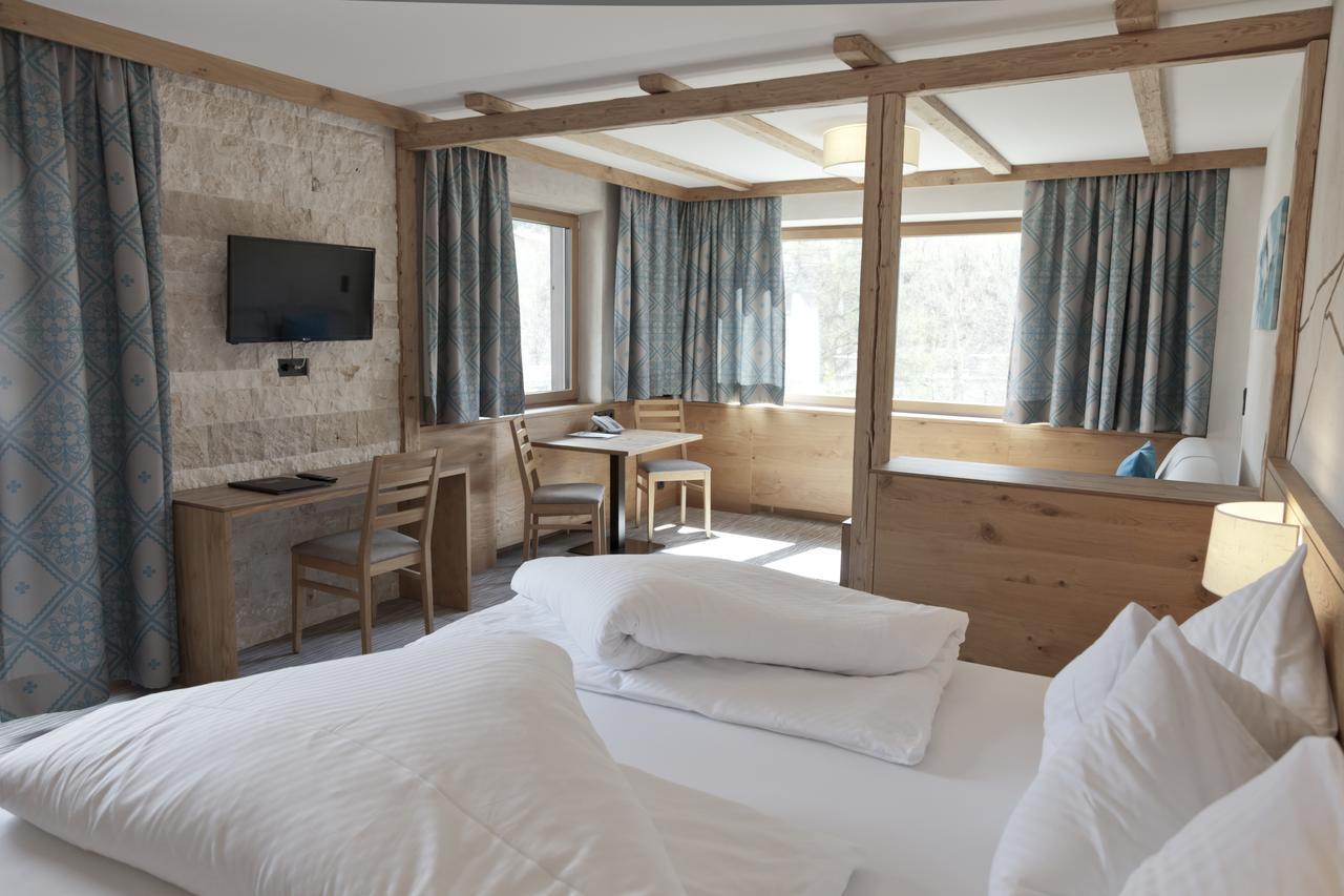 Hotel Mozart Landeck Ngoại thất bức ảnh